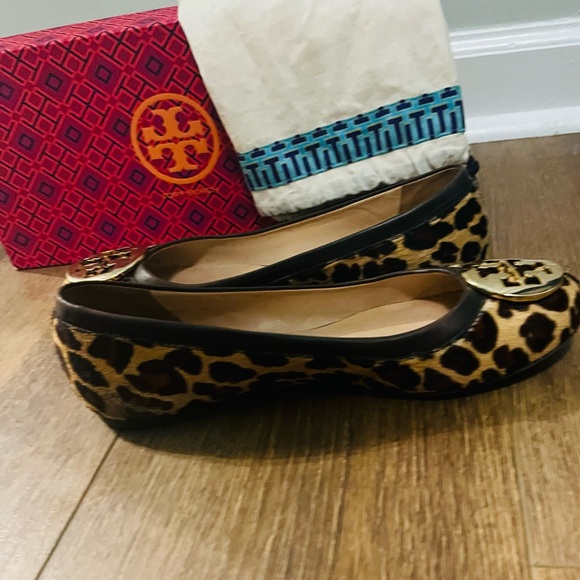 Tory Burch Calf hair Reva Flats - Picture 5 of 7